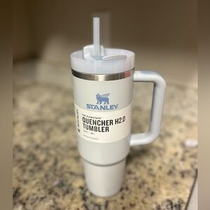 Quencher H2.0 Flowstate Tumbler 30oz